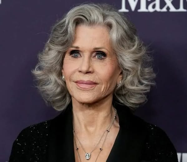 Ce face Jane Fonda zilnic. De asta arată atât de bine la 87 de ani!