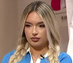 Veronica lasă de înțeles că ar avea informații neștiute despre Naomi. Declarația a stârnit reacții intense. Naomi, vizibil deranjată, a avut o reacție explozivă