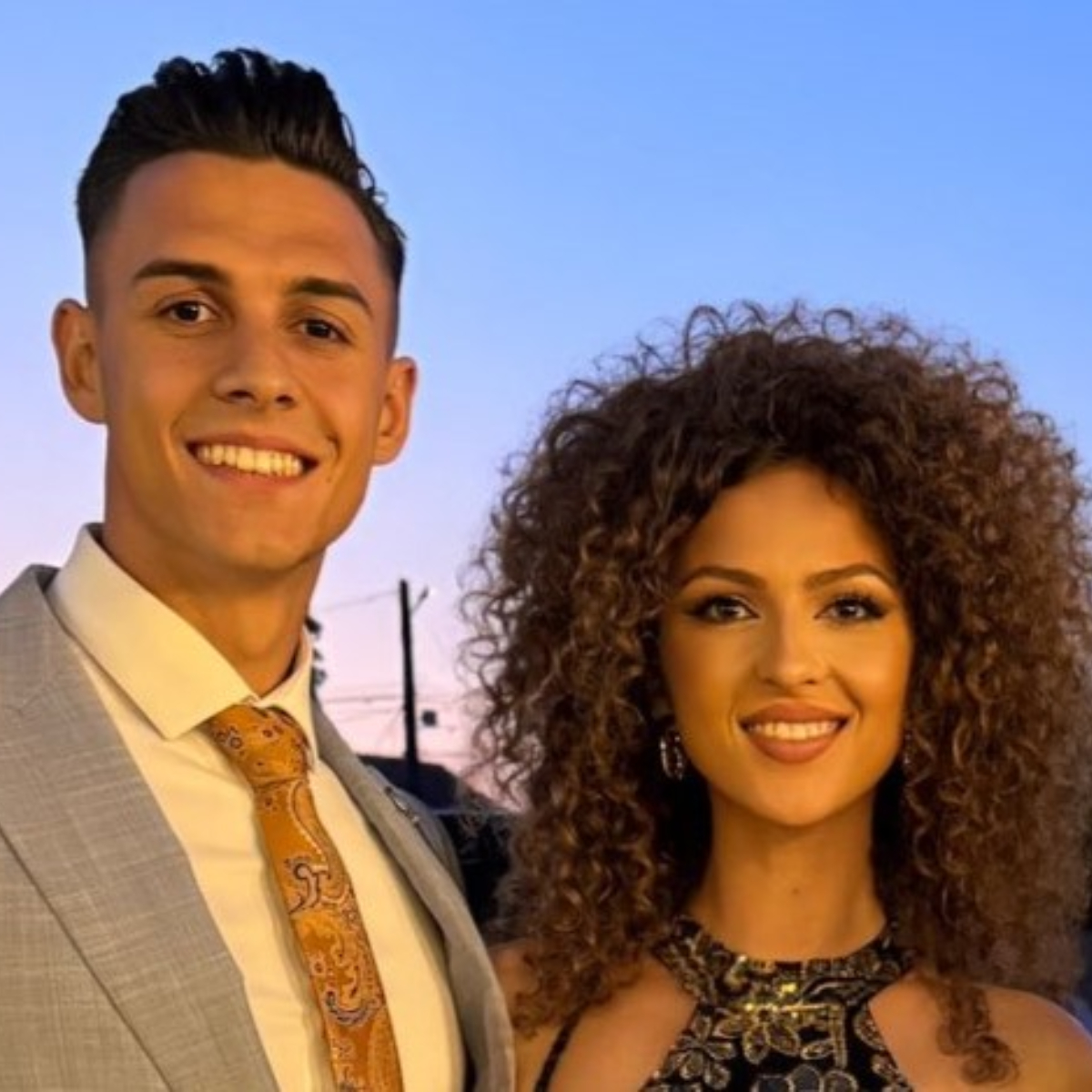 Ce a postat Robert după zvonurile despărțirii de Giuly: „Ne era dor”