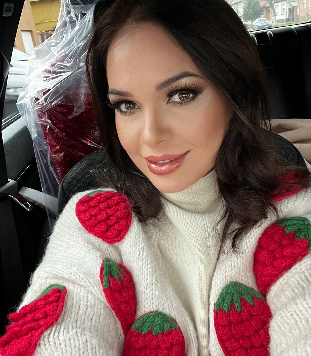 „Miracol din pântecul meu” – Deea Maxer, emoționată până la lacrimi