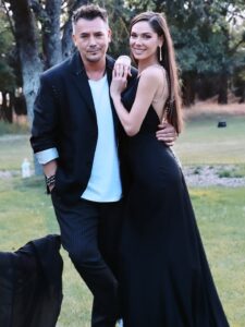 Irina Fodor, dezvăluiri sincere despre căsnicia cu Răzvan Fodor: „Îmi fac cruce… să nu spun prostii!” Ce se întâmplă, de fapt, între cei doi: