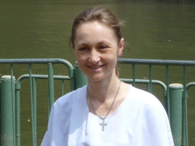 Medicul român Simona Boila, găsită moartă în casă. Fiul ei, dat dispărut și considerat principal suspect