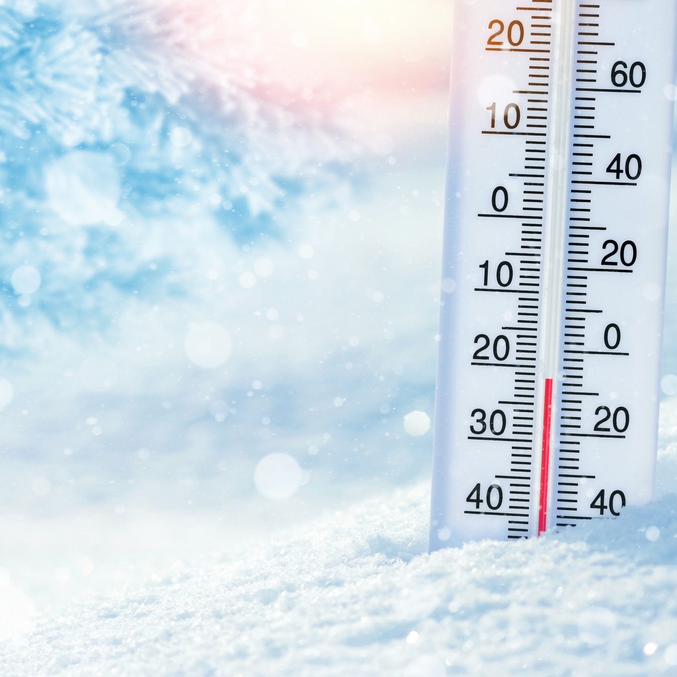 Ninsorile pun stăpânire pe România: zonele unde va ninge 11 zile fără întrerupere și se va depune un strat consistent de zăpadă