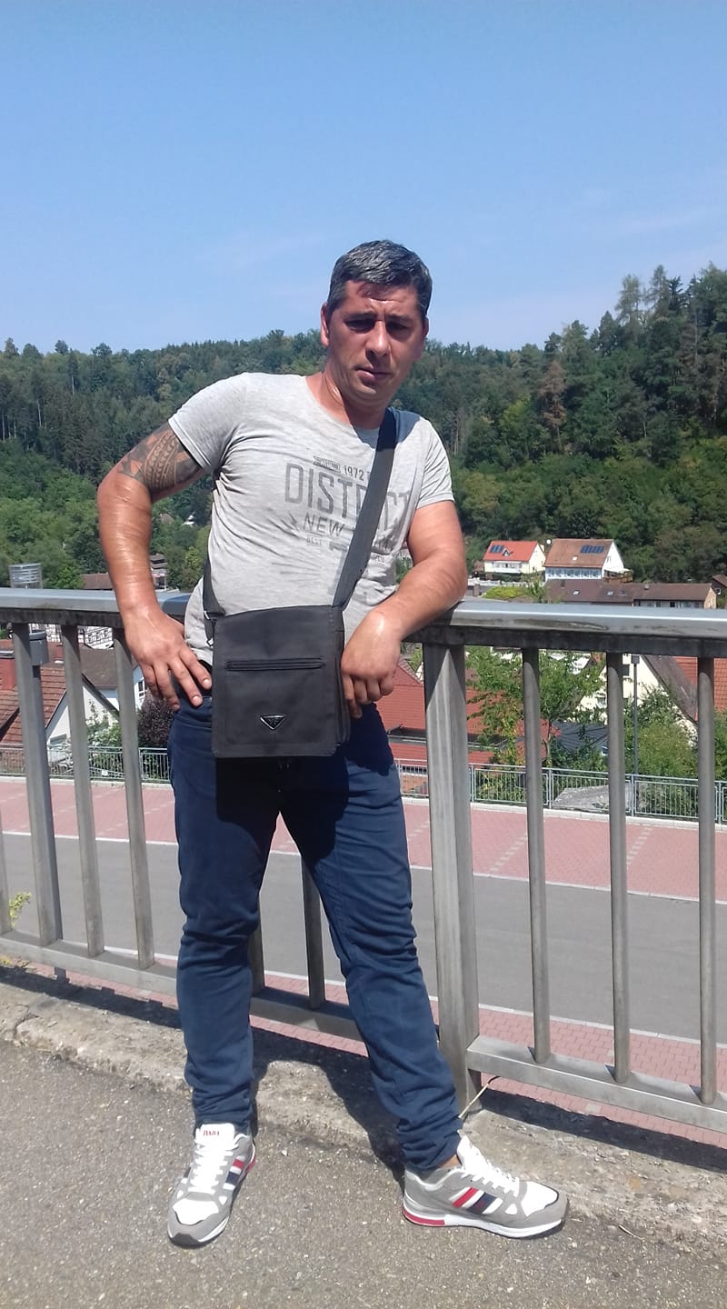 Sergiu a murit sub privirea neputincioasă a soției. Trei copii au rămas acum fără tată…