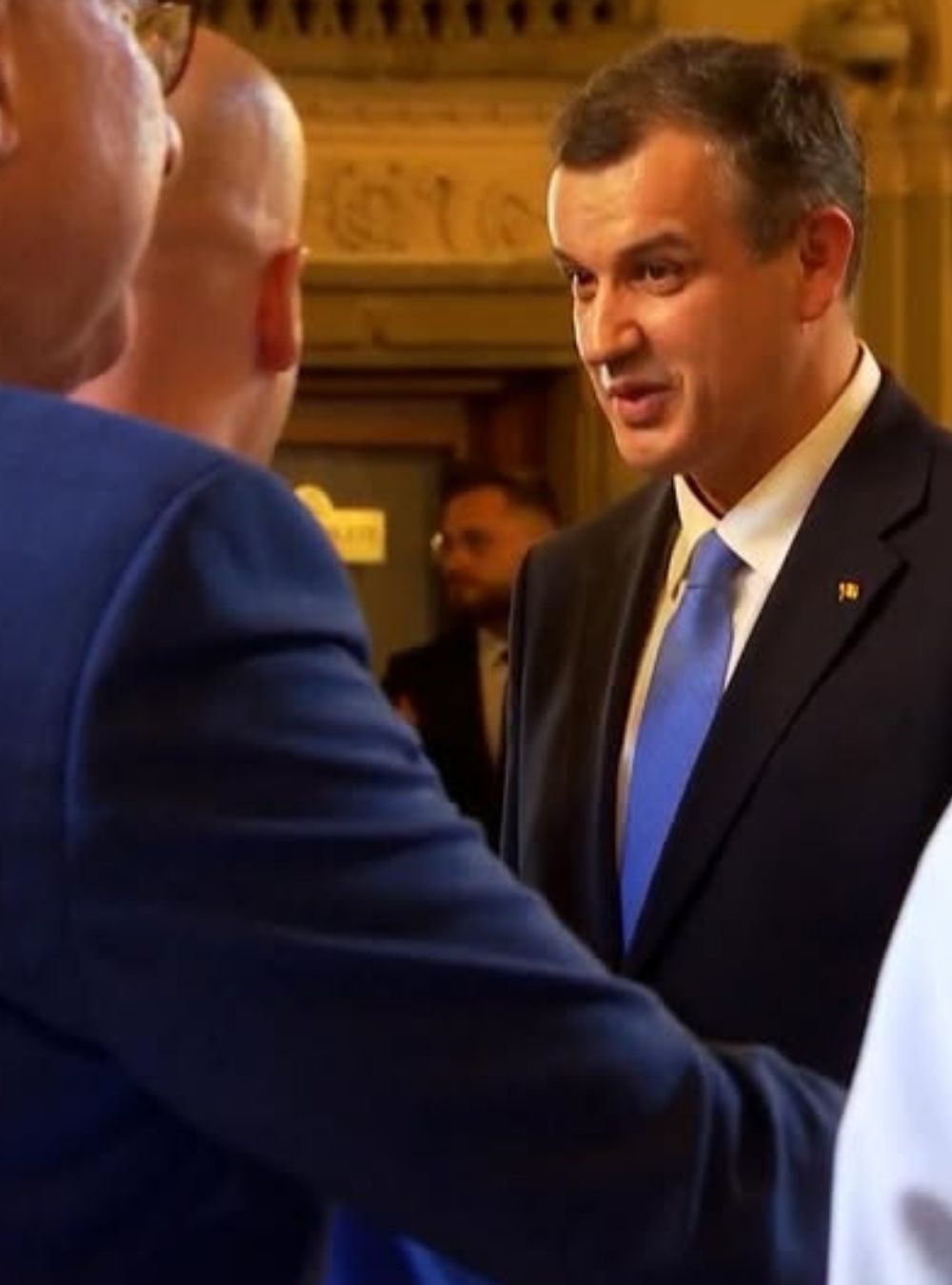 Eugen Tomac nu are voturile de premier. PSD oferă premie…
