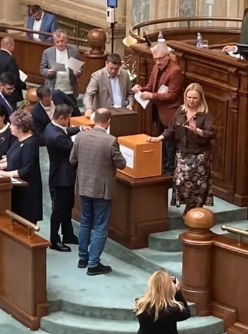 Este știrea zilei! PSD a câștigat…